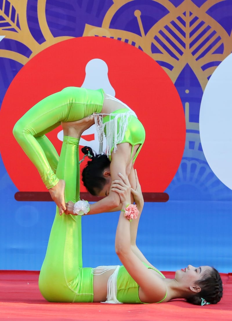 Acrobatic Wizards